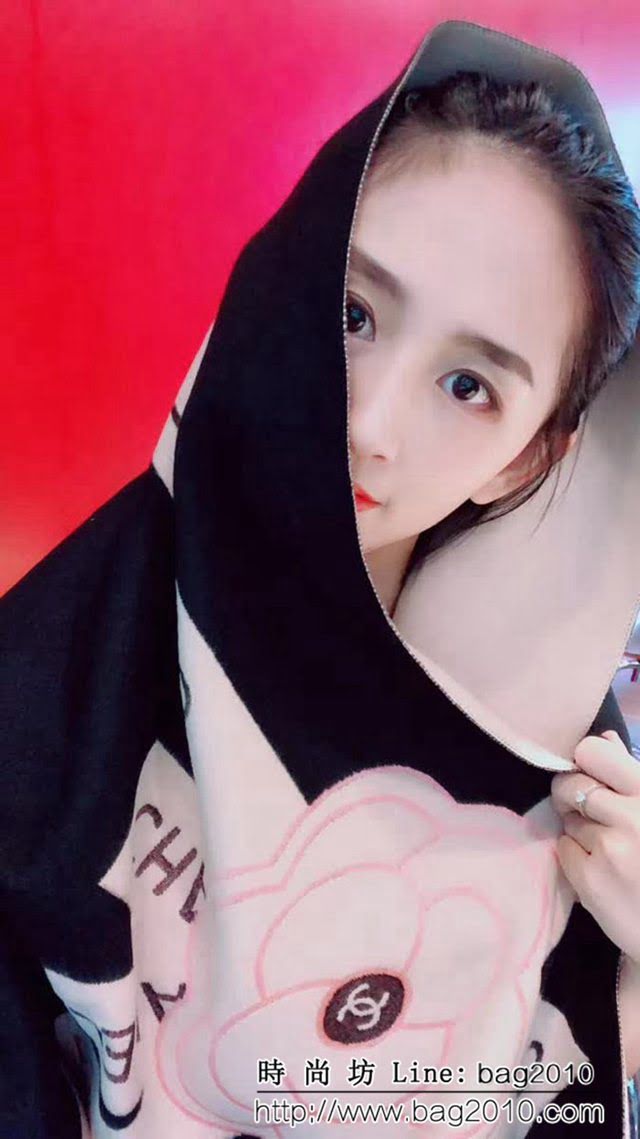 CHANEL香奈兒 2018年新款羊絨長圍巾 LLWJ6432